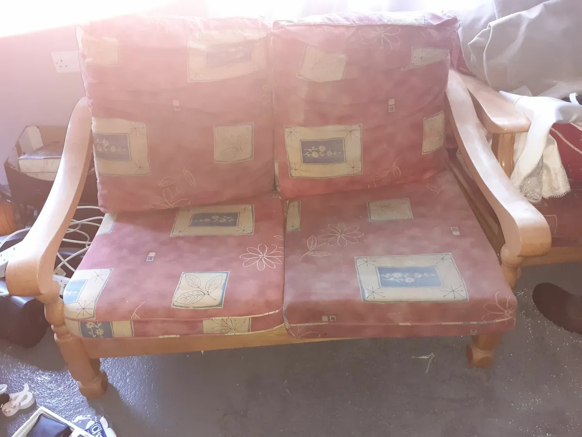 3 piece Suite of chairs - Image 2