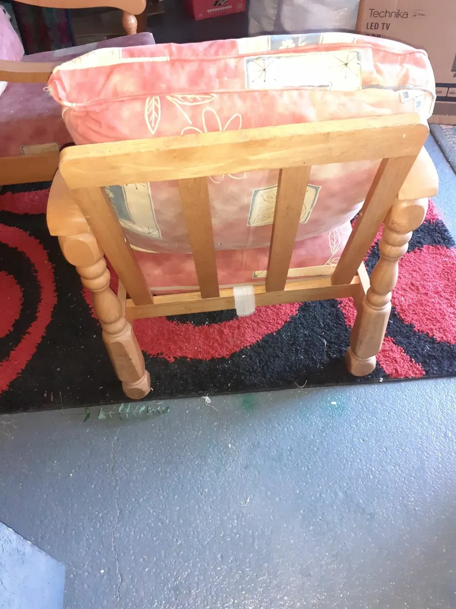 3 piece Suite of chairs - Image 4