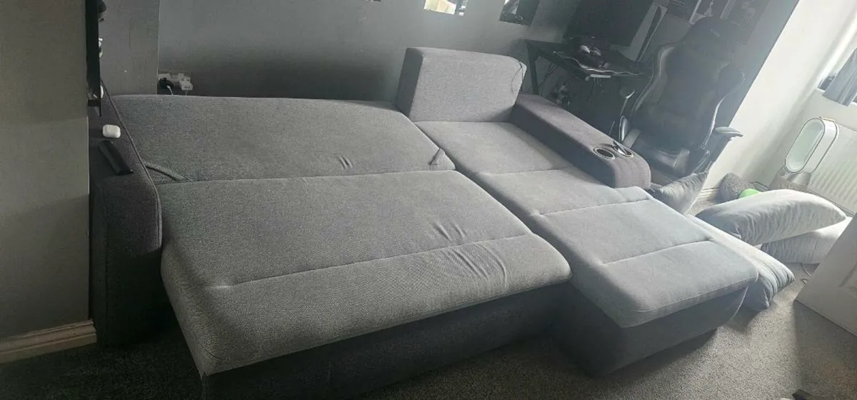 Corner Sofa bed - Image 2