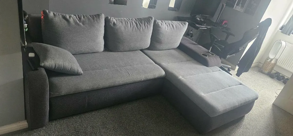 Corner Sofa bed - Image 3