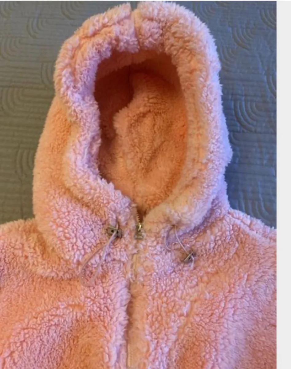 Bershka - Fleece - Size S - Image 3