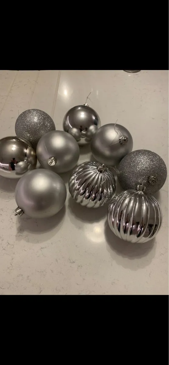 Christmas baubles - Image 1