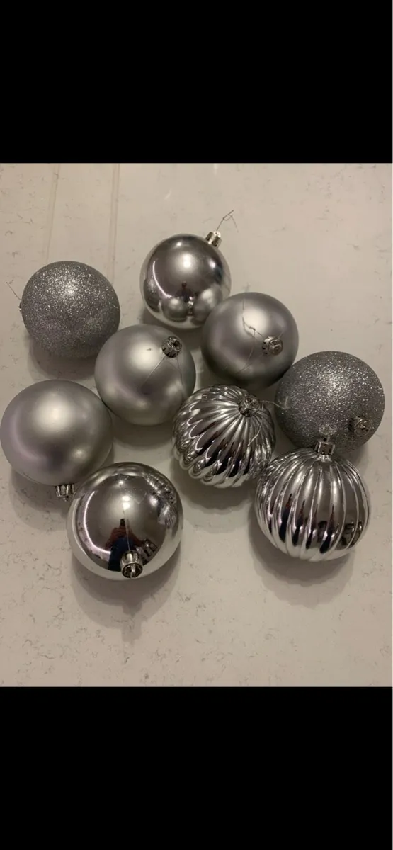 Christmas baubles - Image 2