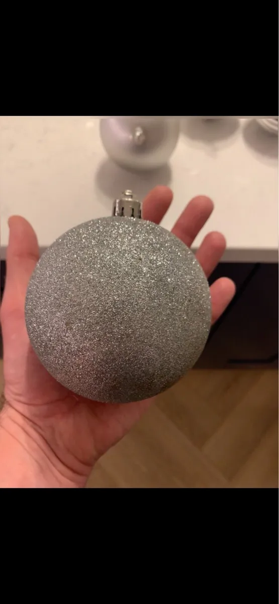 Christmas baubles - Image 3