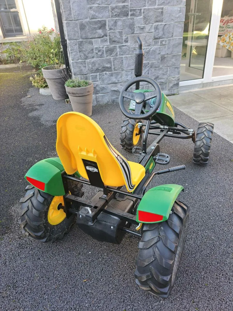 John Deere- Berg go cart tractor - Image 2