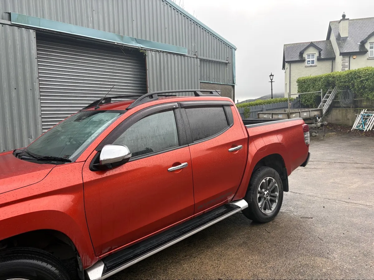 Mitsubishi L200 2021 - Image 2
