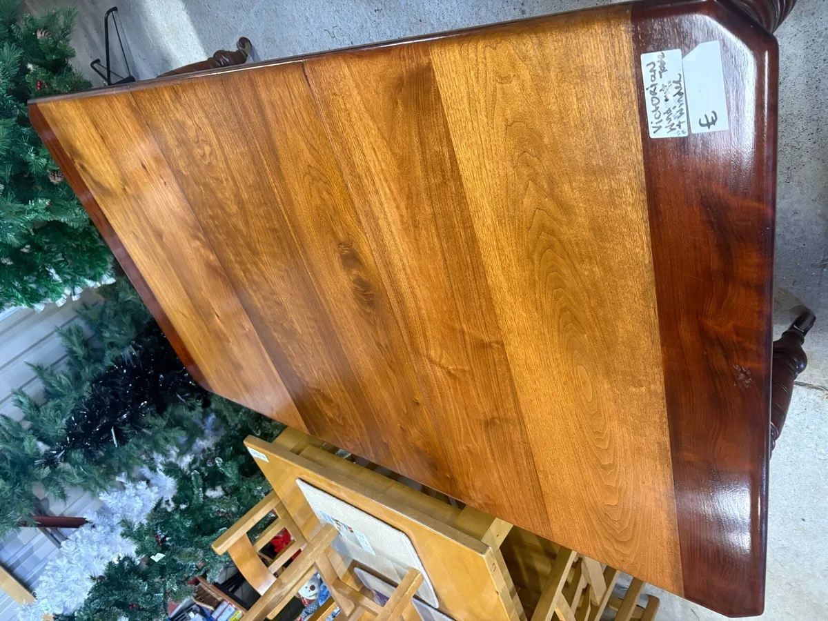 Victorian wind out table with winder - Image 3