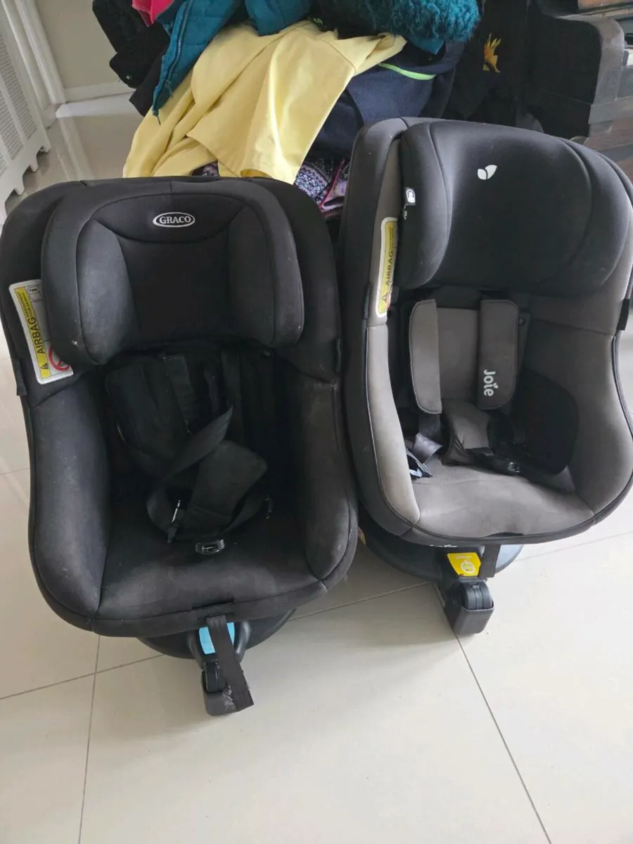 Joie I spin 360 car seats - Image 1