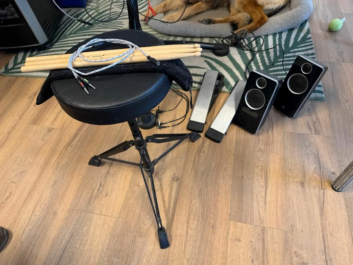 Roland TD-1K Electronic Drum Kit - Image 4