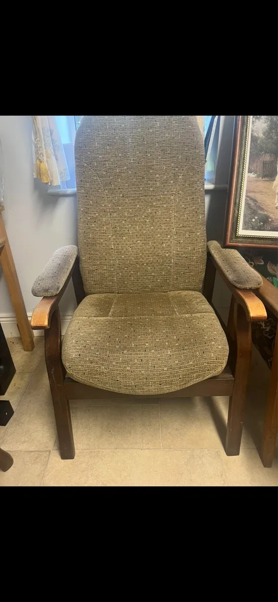 X2 Arm chairs - Image 1