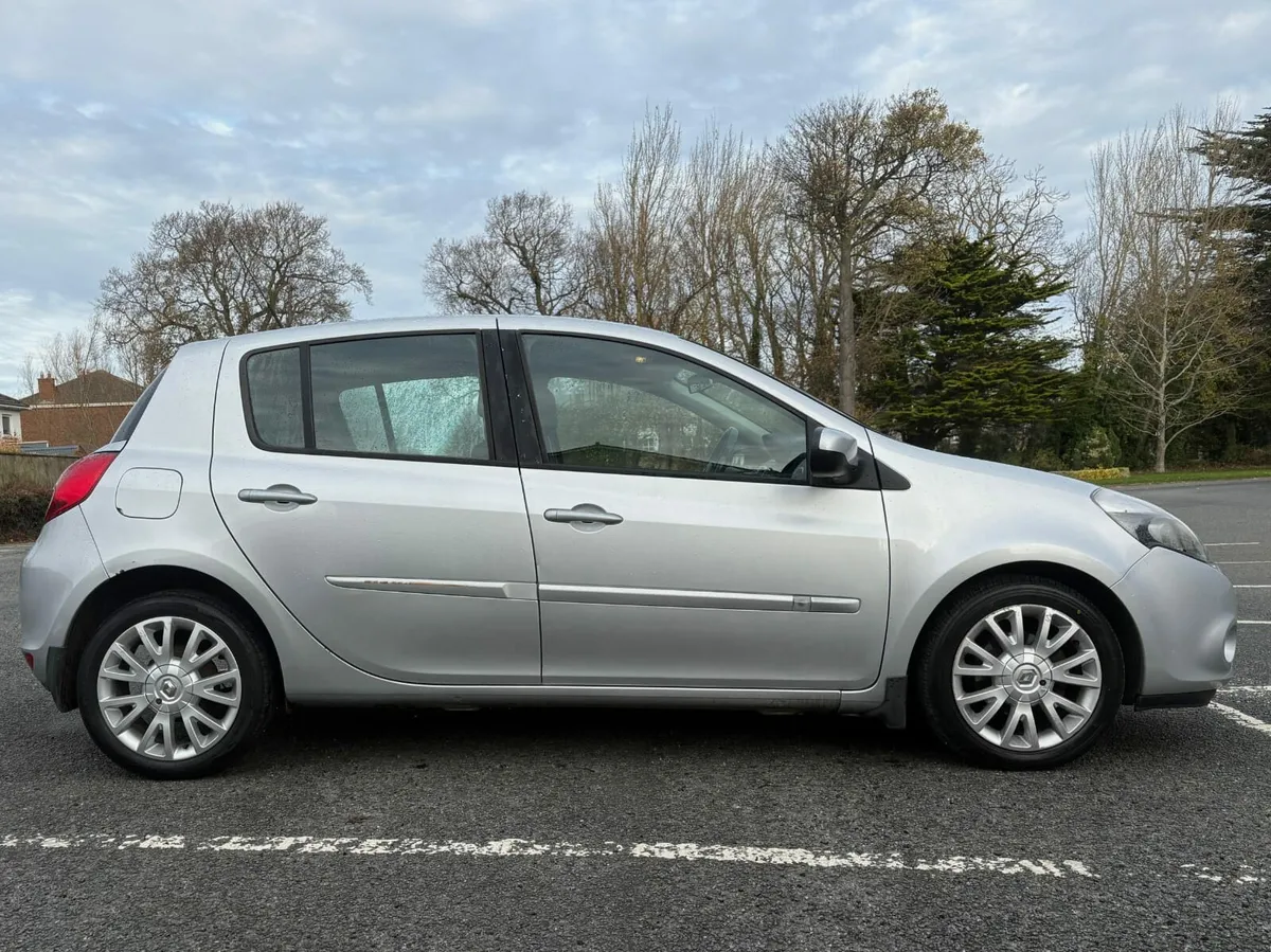 Renault Clio,  NCT 08/26 - Image 3