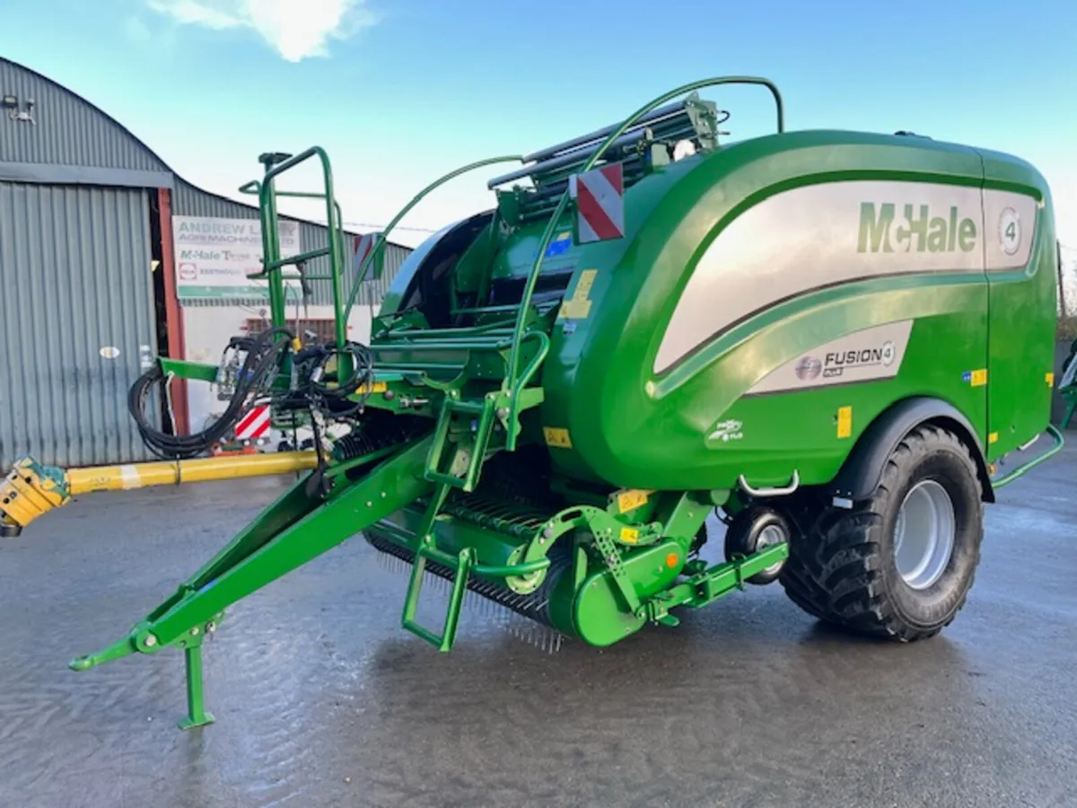 McHale Fusion 4 Plus Baler Combination - Image 4