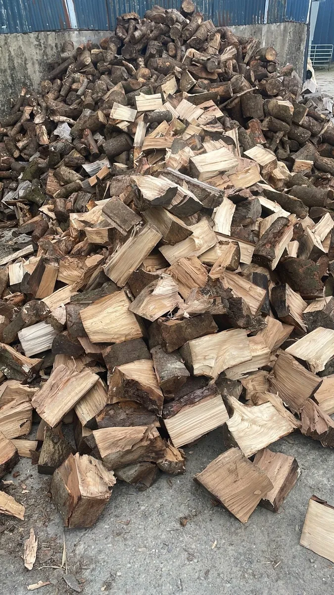 Hardwood firewood