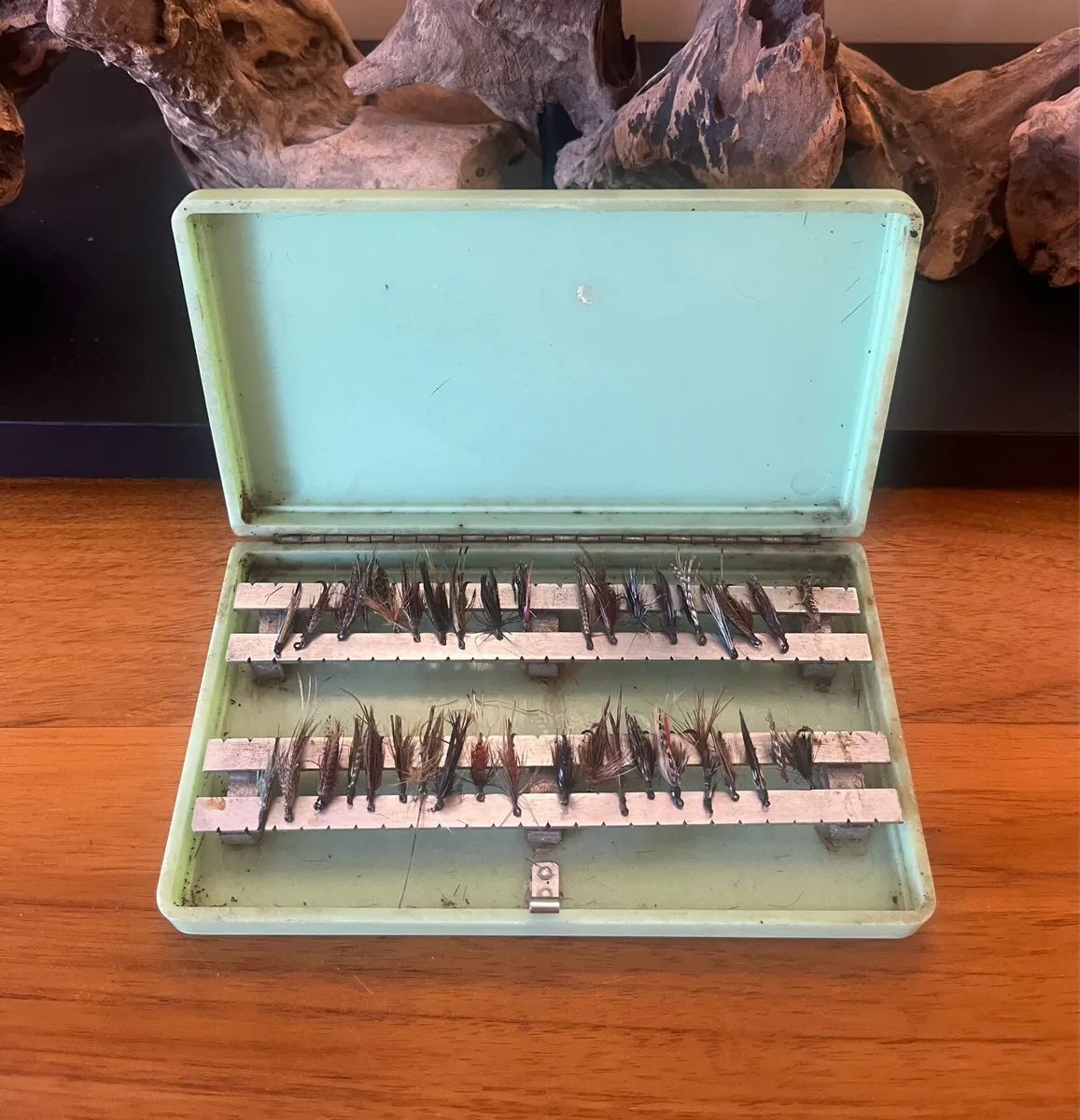 Vintage Milwards Fly Master Magnetic Fly Case - Image 1