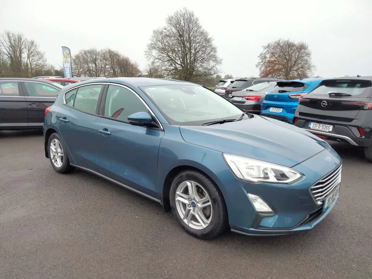 Ford Focus 1.5 Zetec *Immaculate/New Model - Image 1