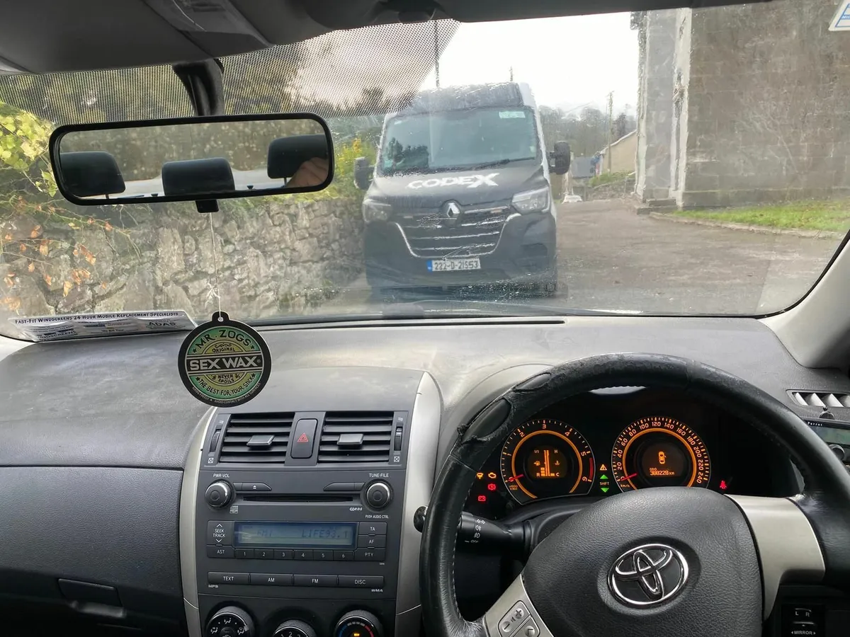 Toyota Corolla 2008 - Image 4