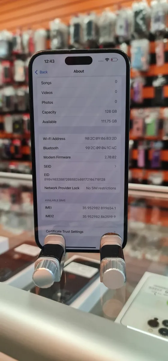 IPhone 15 Plus 128gb SECOND HAND - Image 3