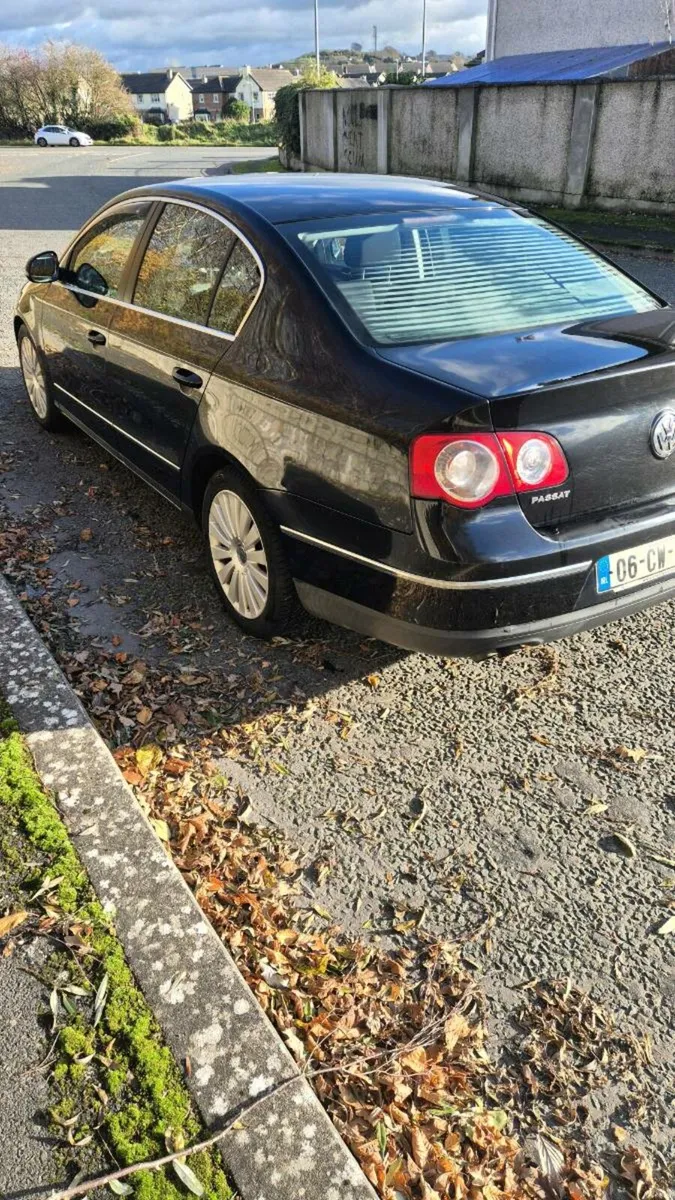VW Passat - Image 4
