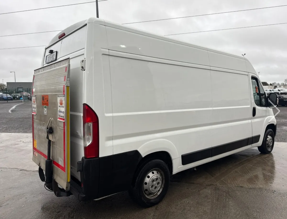 PEUGEOT BOXER 2021 TAIL LIFT INCLUDES VAT - Image 4