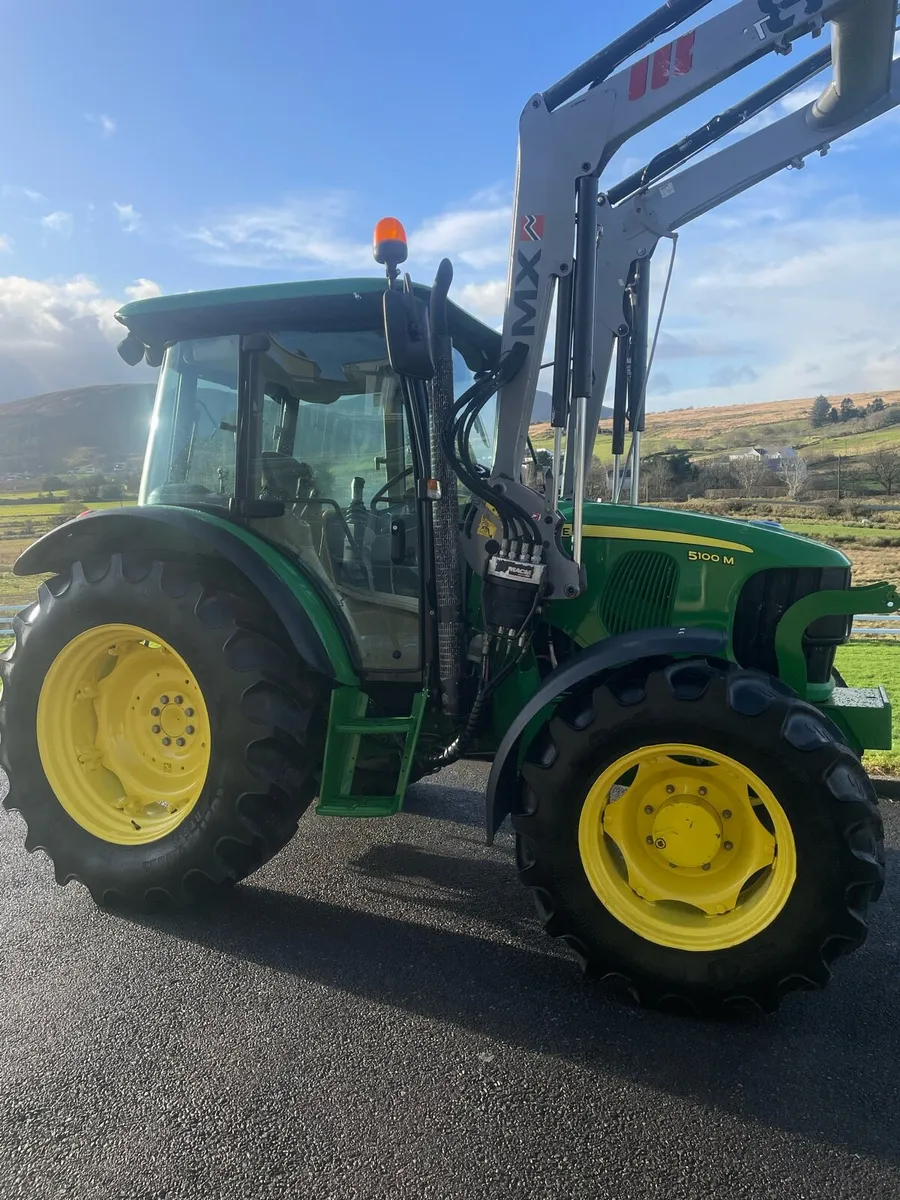 2010 John Deere 5100M - Image 2