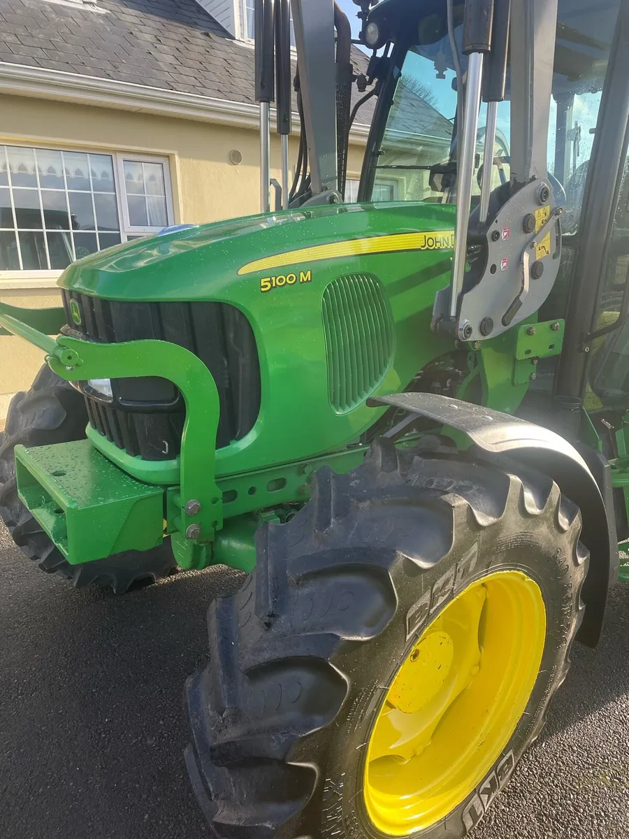 2010 John Deere 5100M - Image 4