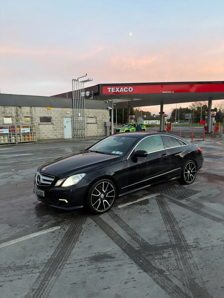 Mercedes-Benz E350 CDI Coupe - Image 1