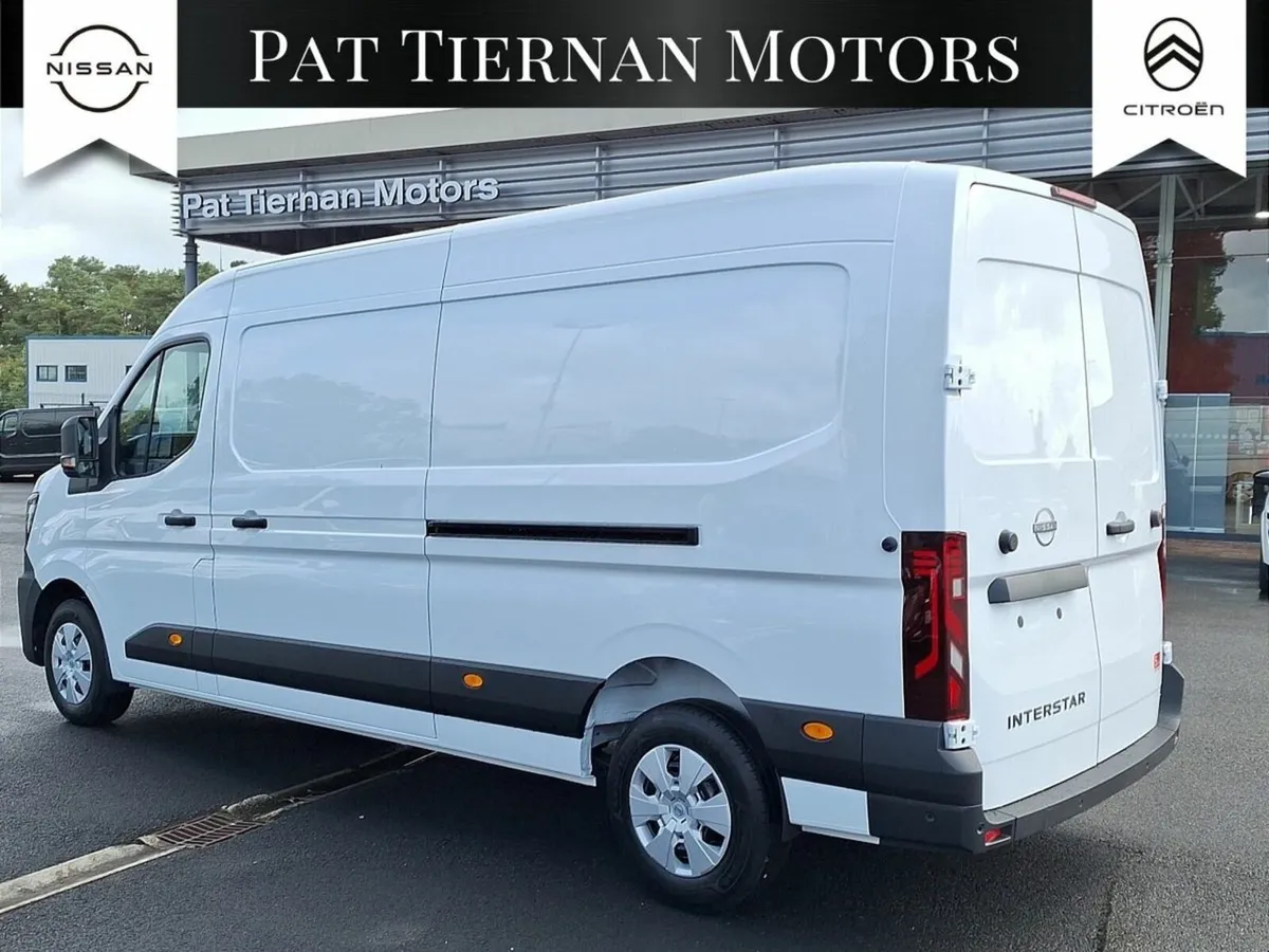 Nissan Interstar L3H2 SV PREMIUM 150 CVT - Image 2