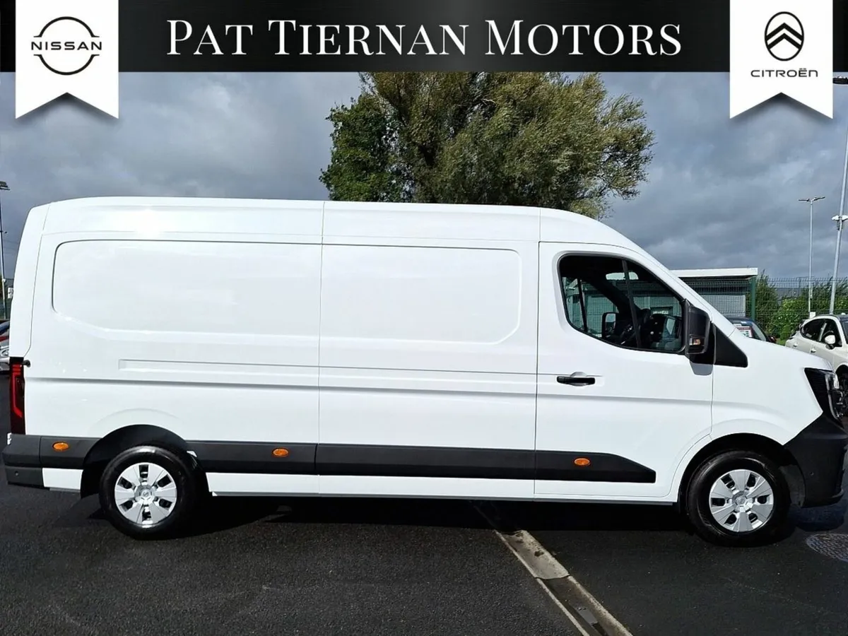 Nissan Interstar L3H2 SV PREMIUM 150 CVT - Image 3