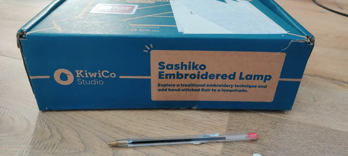 Craft set - brand new - embroidered lamp - Image 1