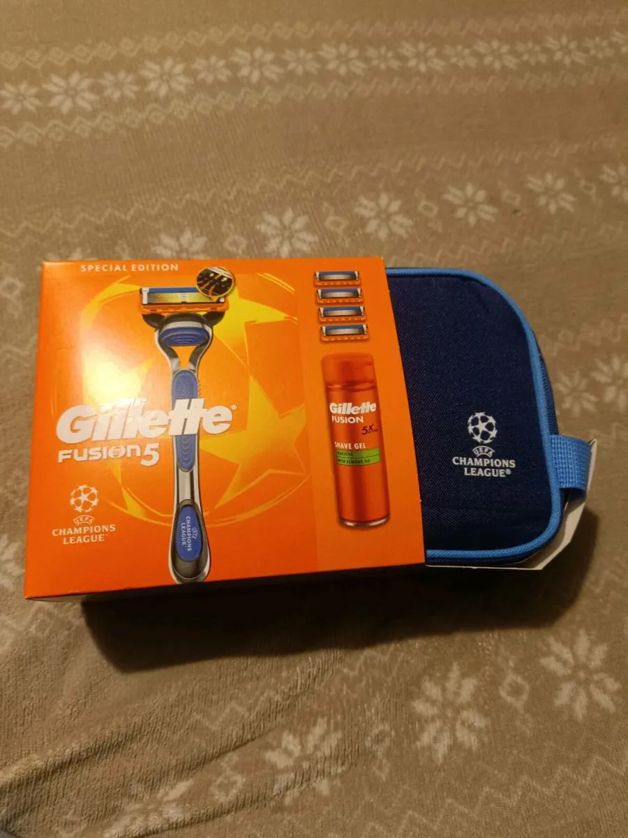 Gilette fusion 5 gift bag - Image 1