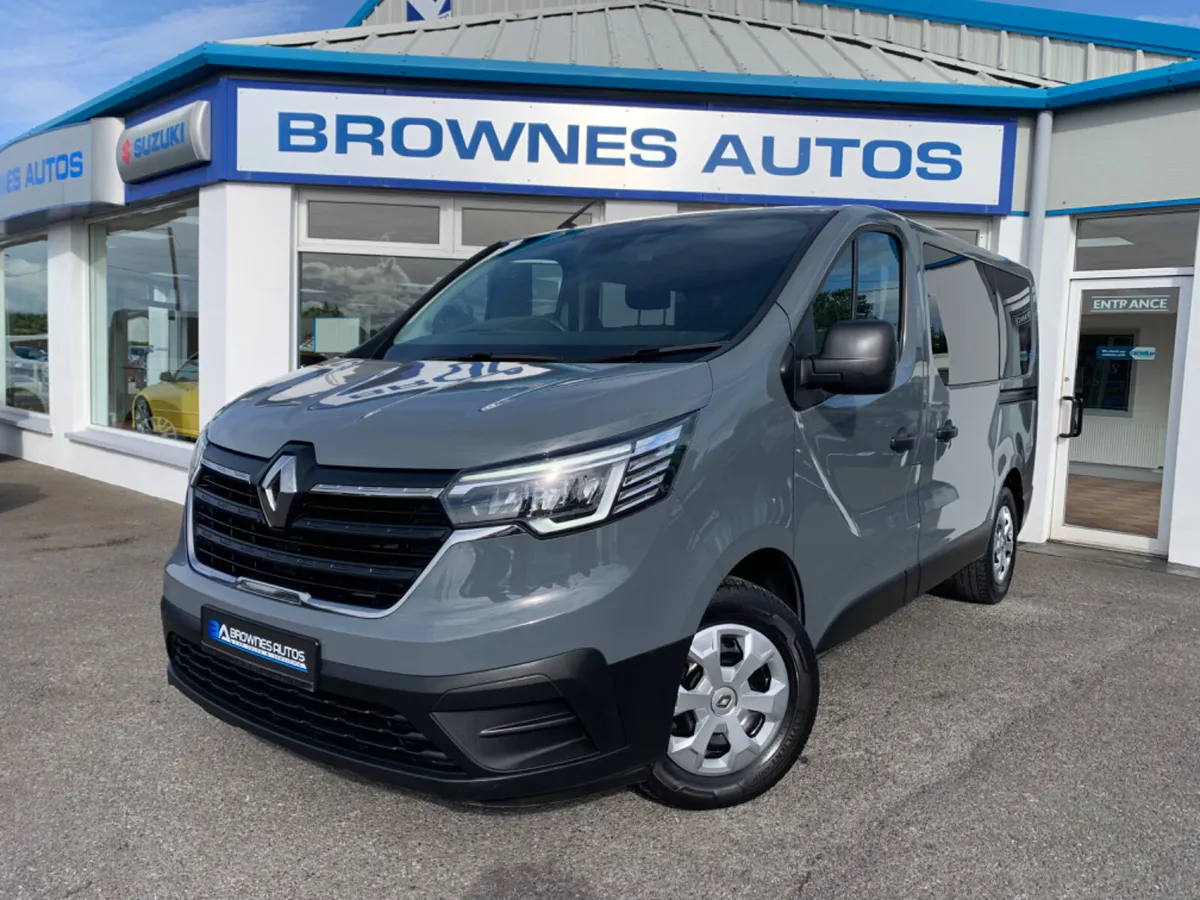 2022 Renault Trafic 9 Seater Business - Image 2