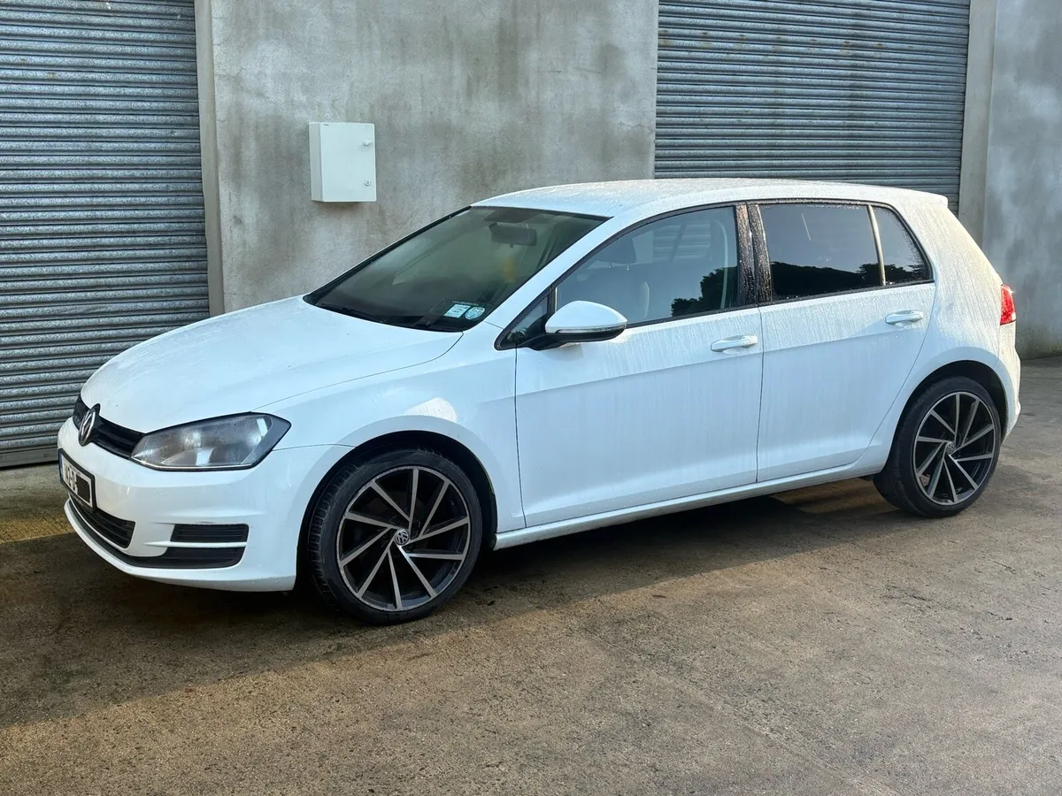 142 VW GOLF - Image 3