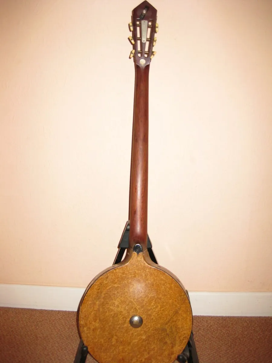 1910 / 20s Barnes & Mullins Banjo Made In England. - Image 2
