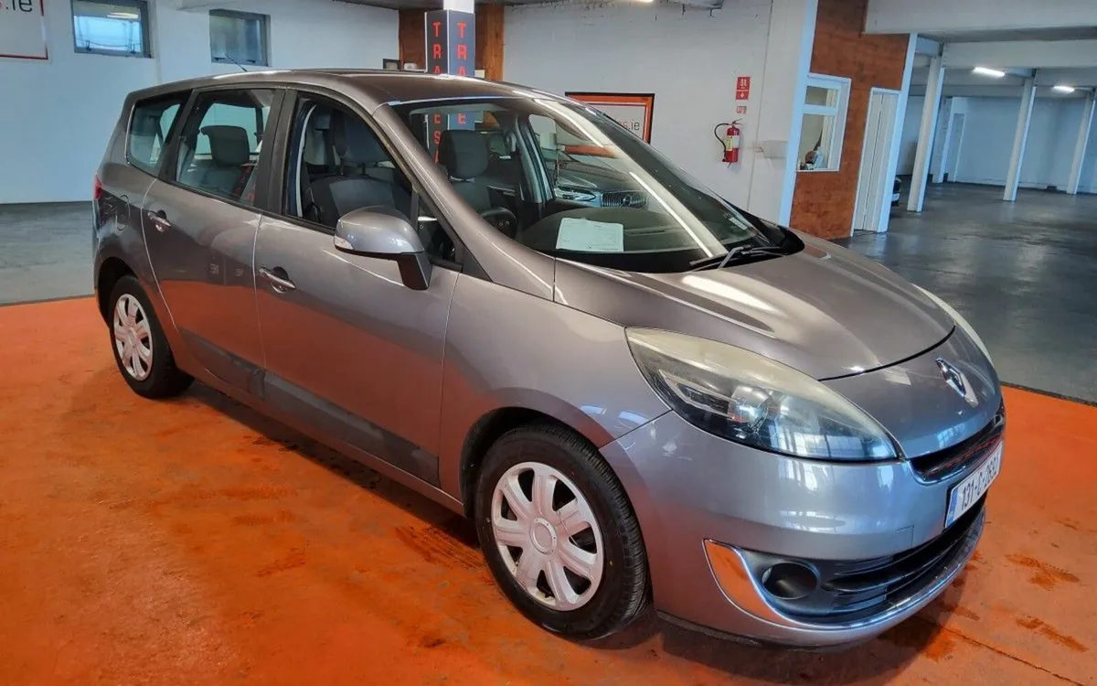 Renault Grand Scenic 1.5 DCI 110 DYNAMIQUE - Image 1