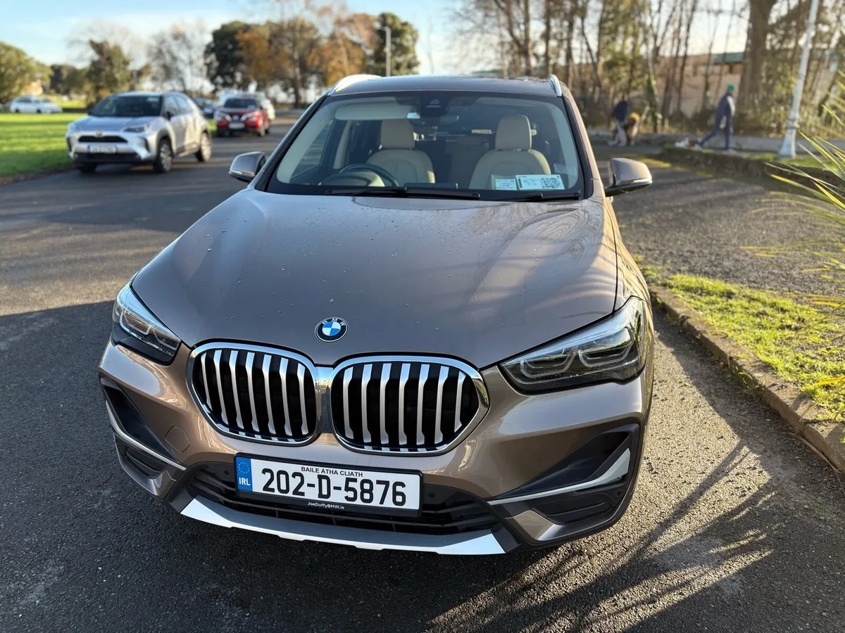 202D BMW x1 Hybrid Low Mileage - Image 2