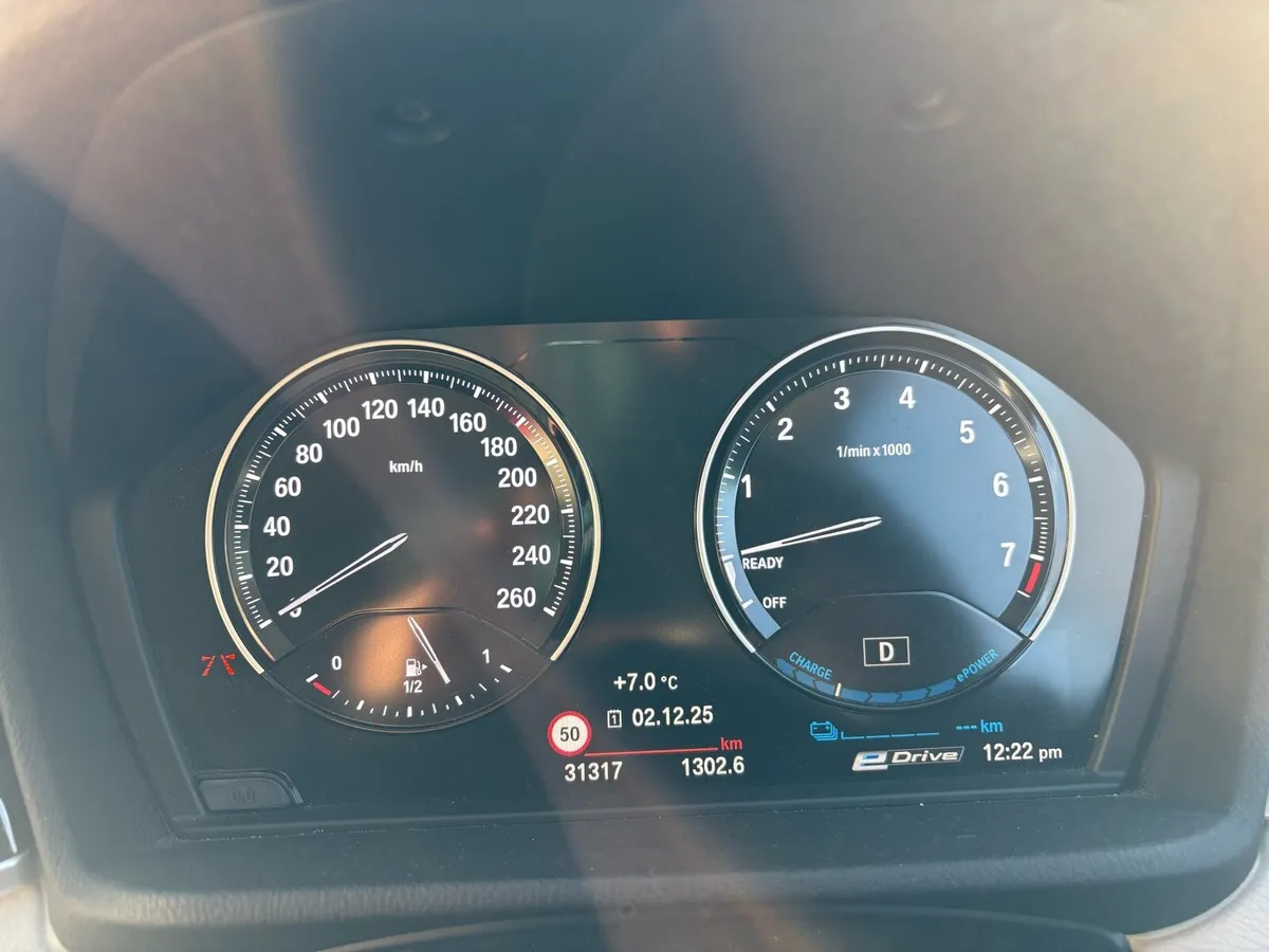202D BMW x1 Hybrid Low Mileage - Image 4