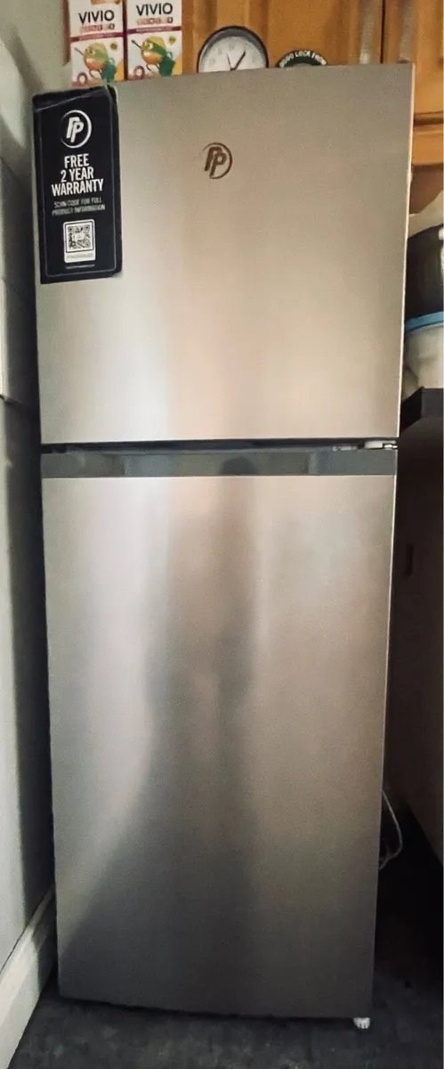 Power point fridge and freezer - Image 1