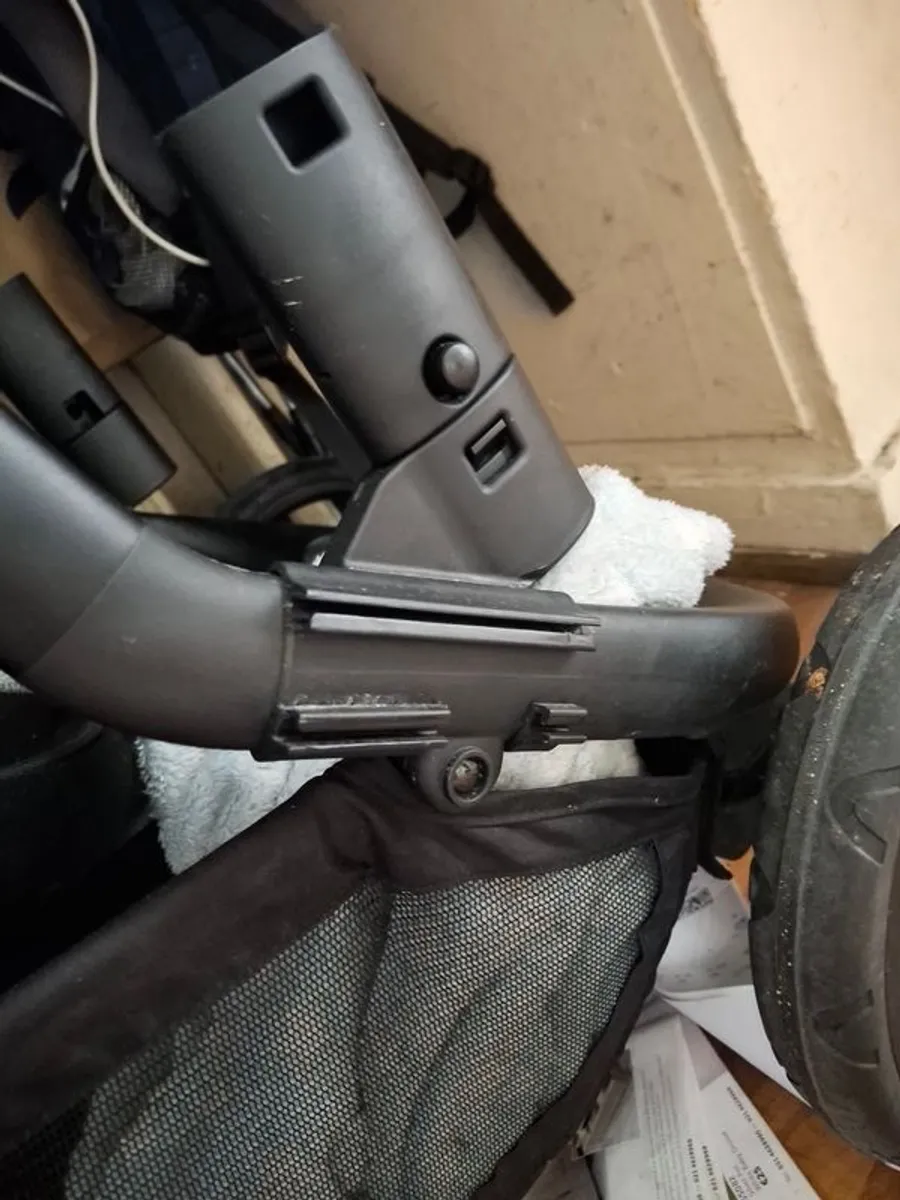 Double pram - Image 2