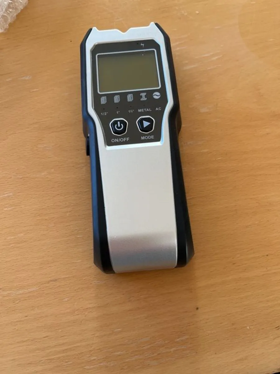 Wall stud finder - Image 1