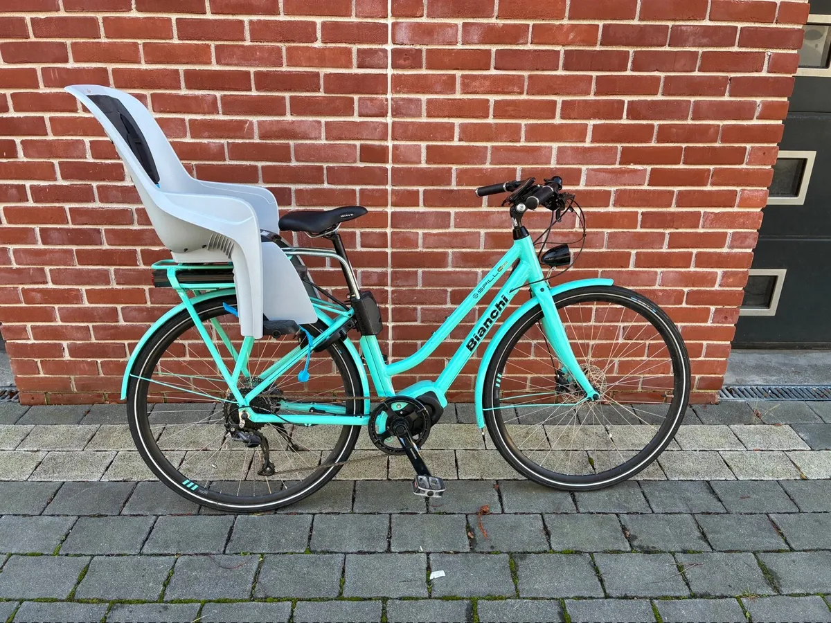 Bianchi Electric Bike - Image 3