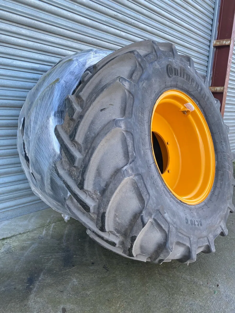 5 stud JCB 500/70R24 spare wheel suit TM310/320 - Image 1