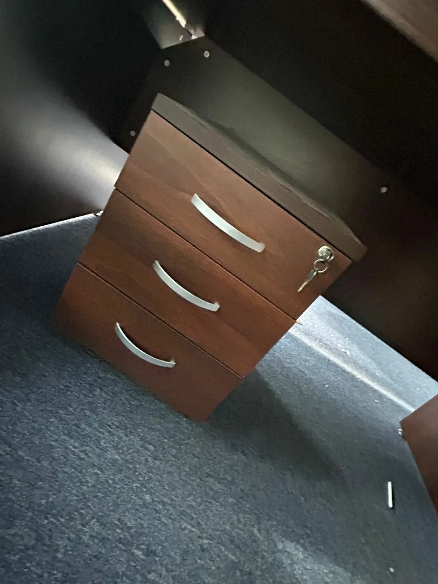 Office Table and a cabinet - Image 2