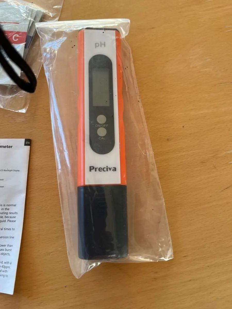 Soil PH testing kit. - Image 3