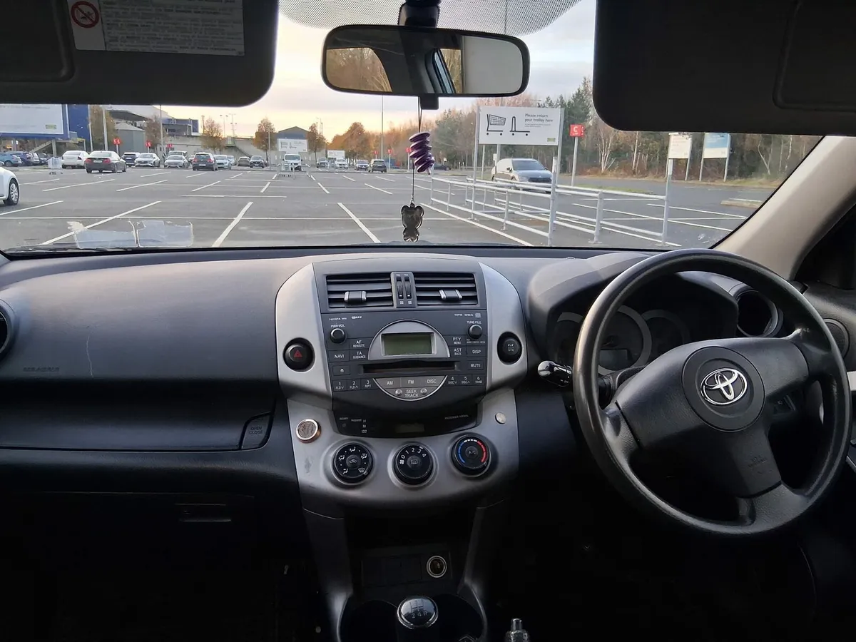 2008 TOYOTA RAV4 2.0 PETROL - Image 4