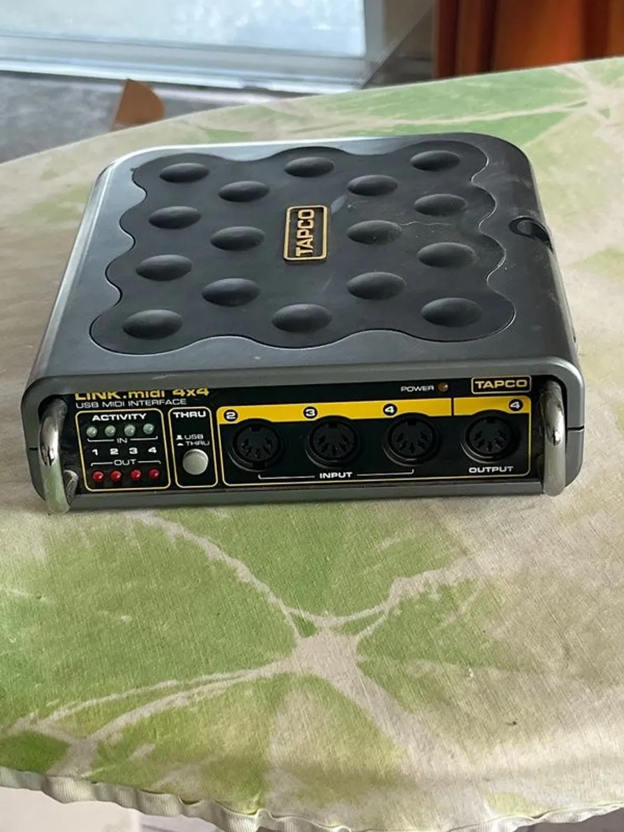 Tapco Midi interface - Image 1