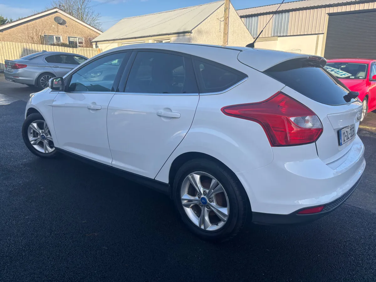 Ford Focus 2012 - Image 3