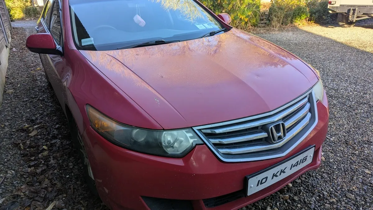 Honda Accord 2010 - Image 4