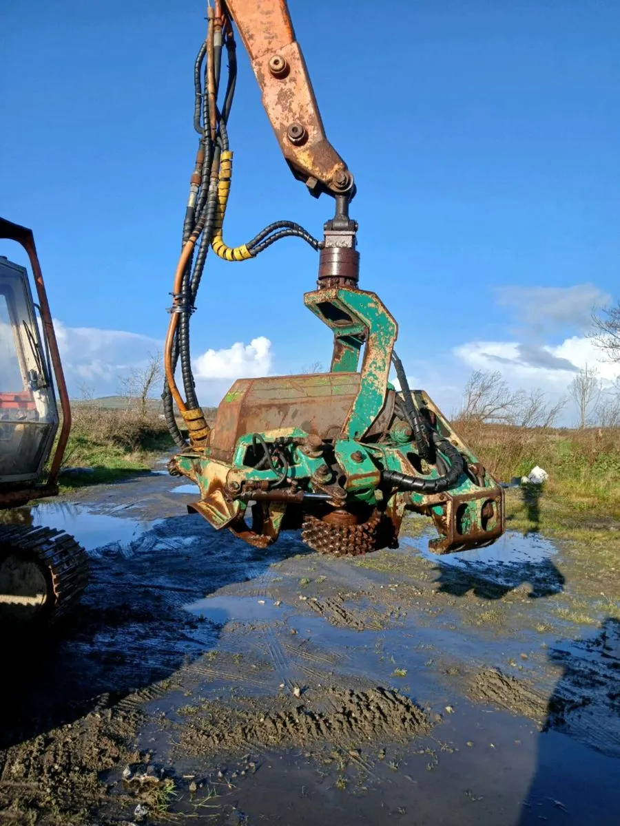 Track machine - Image 3