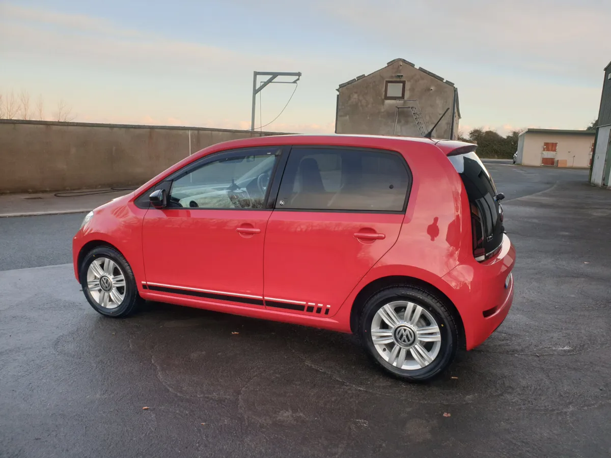 Volkswagen up! 2017 Automatic transmission - Image 3