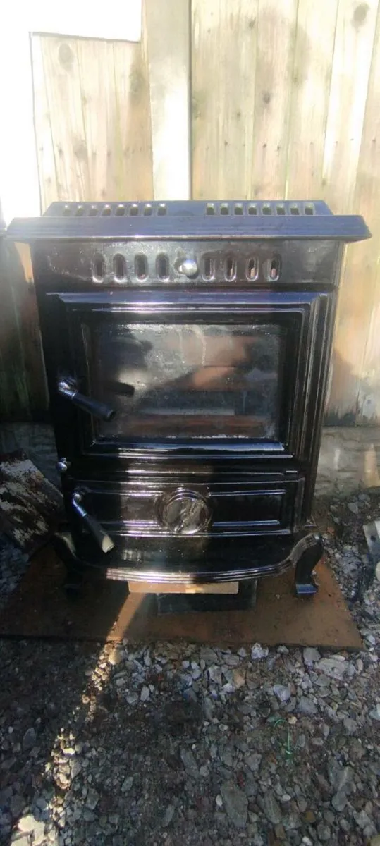 Boiler Solid fuel wood burning stove for sale - Image 1